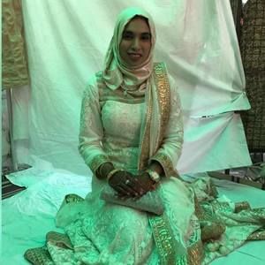 Meet your Posher, Sameera